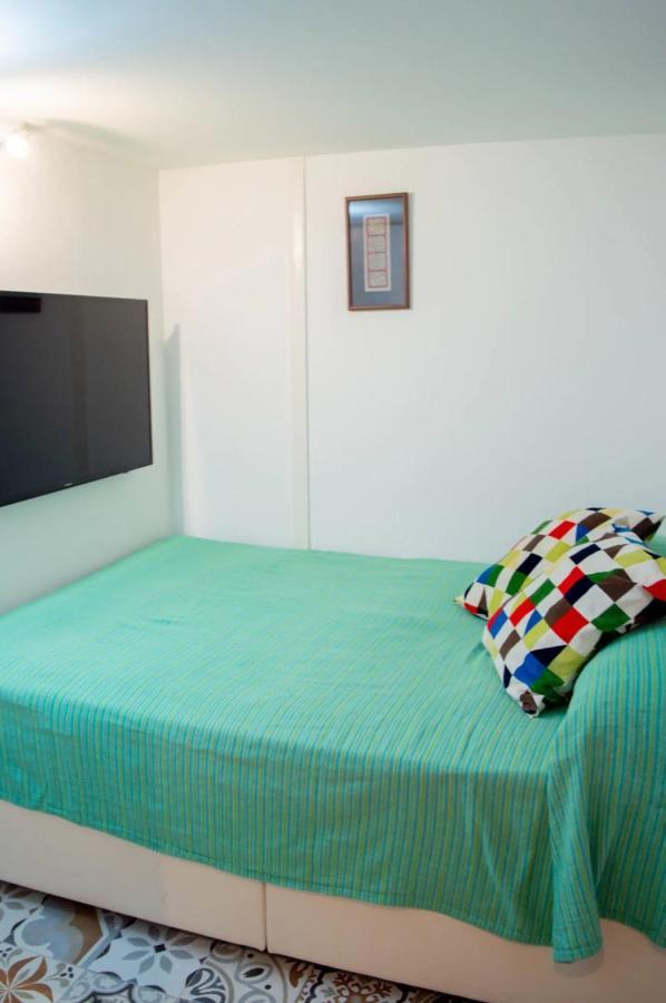 Estudio cerca de Antón Martín 4Pax  Apartamento Madrid Exterior foto